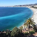 Nice Carre D\'Or_Superbe Studio Idealement Place